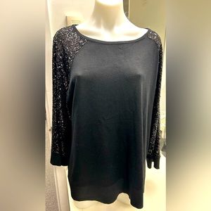 Cable & Gauge Black Sequin Raglan Sleeve Top